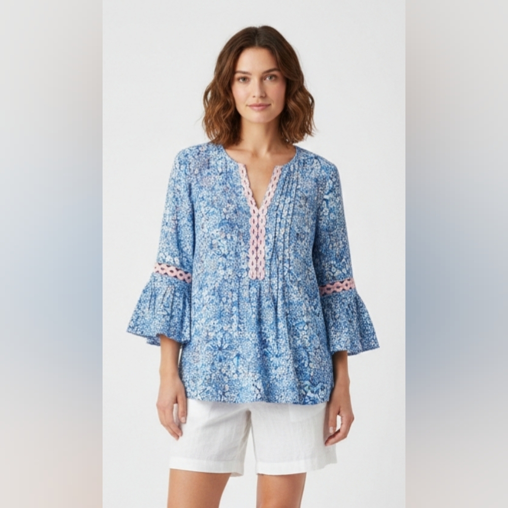 Lilly Pulitzer Blue and Pink‎ Floral Blouse Size S.